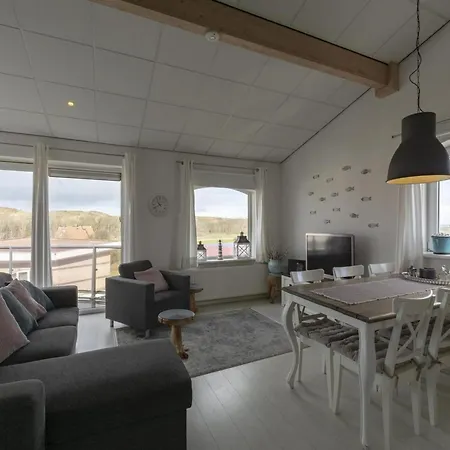 Apartment Spectacular Beachside