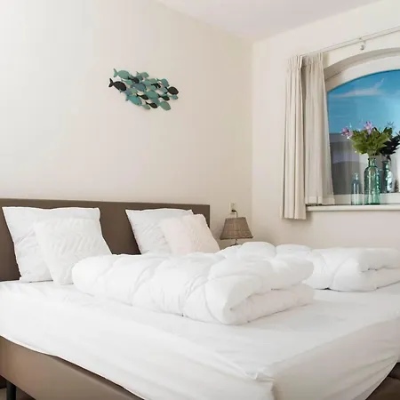 Spectacular Beachside Apartman *