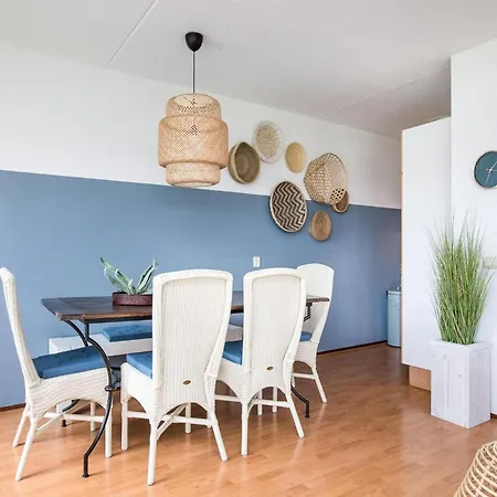 Spectacular Beachside Apartman Julianadorp